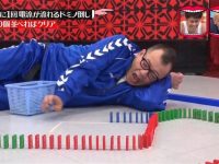 一起探索优美世界的日本综艺节目排屋公寓,了解人性本真的美丽