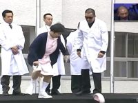 《绝对不准笑》无删减在线播放：日本综艺又一传奇，打破你的笑点神经